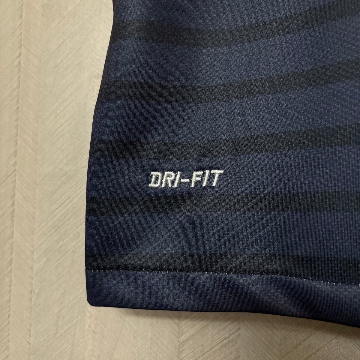 Camisa Retrô do Atlético de Madrid Away 2011/12 Torcedor