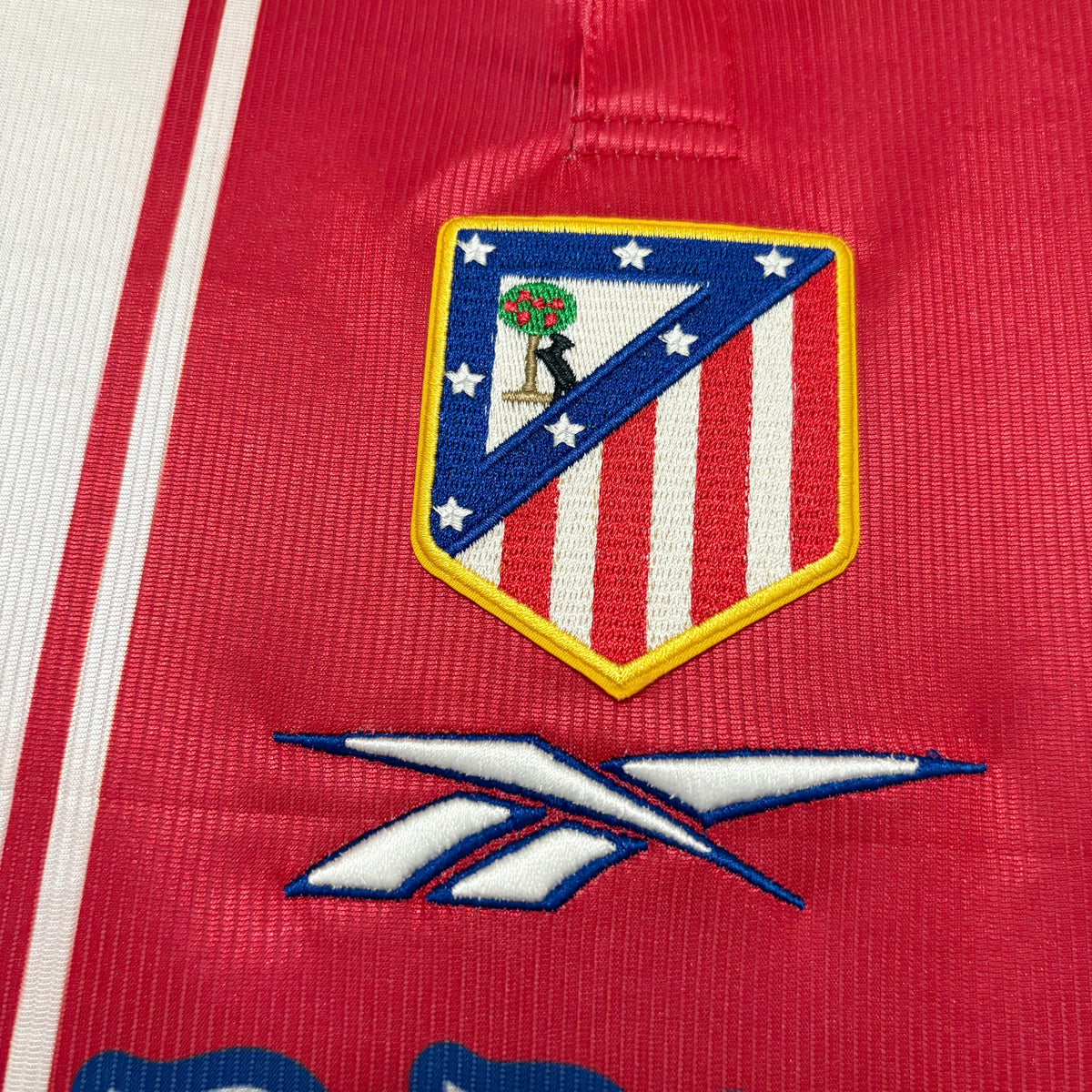 Camisa Retrô do Atlético de Madrid Home 1999 Torcedor