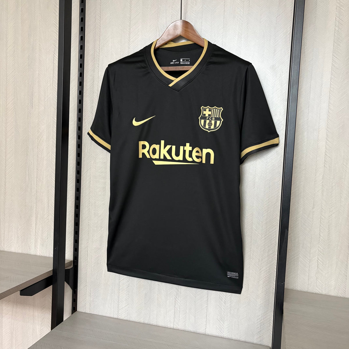 Camisa Retrô do Barcelona Away 2020/21 Torcedor