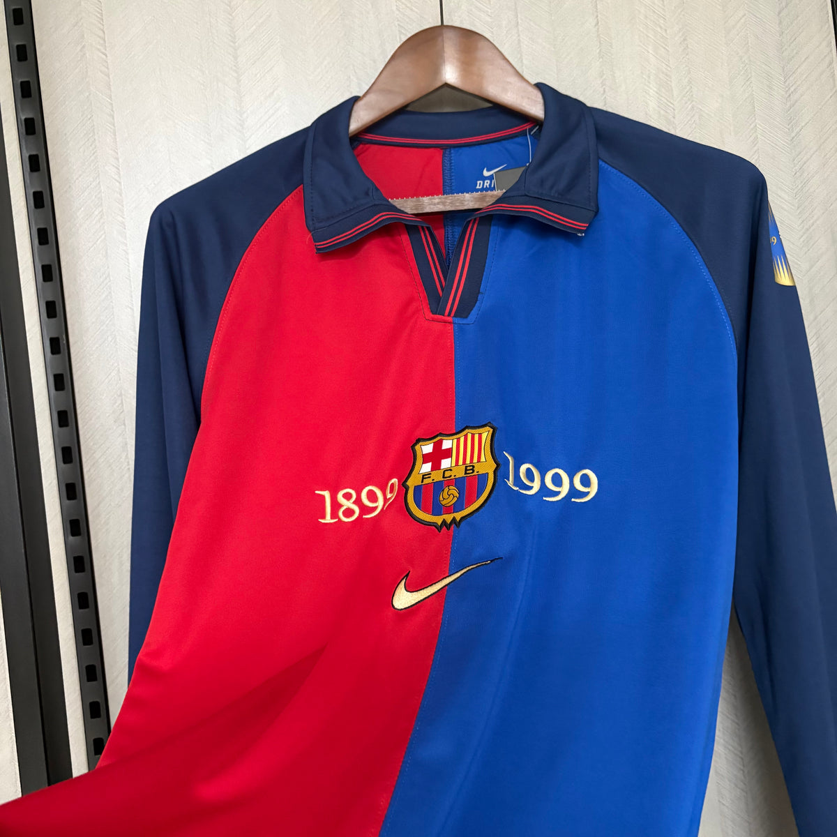 Camisa Retrô do Barcelona Home 1999 Torcedor
