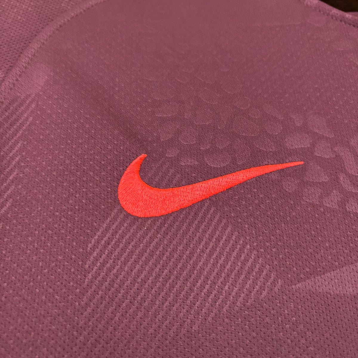 Camisa Retrô do Barcelona Home 2017/18 Torcedor