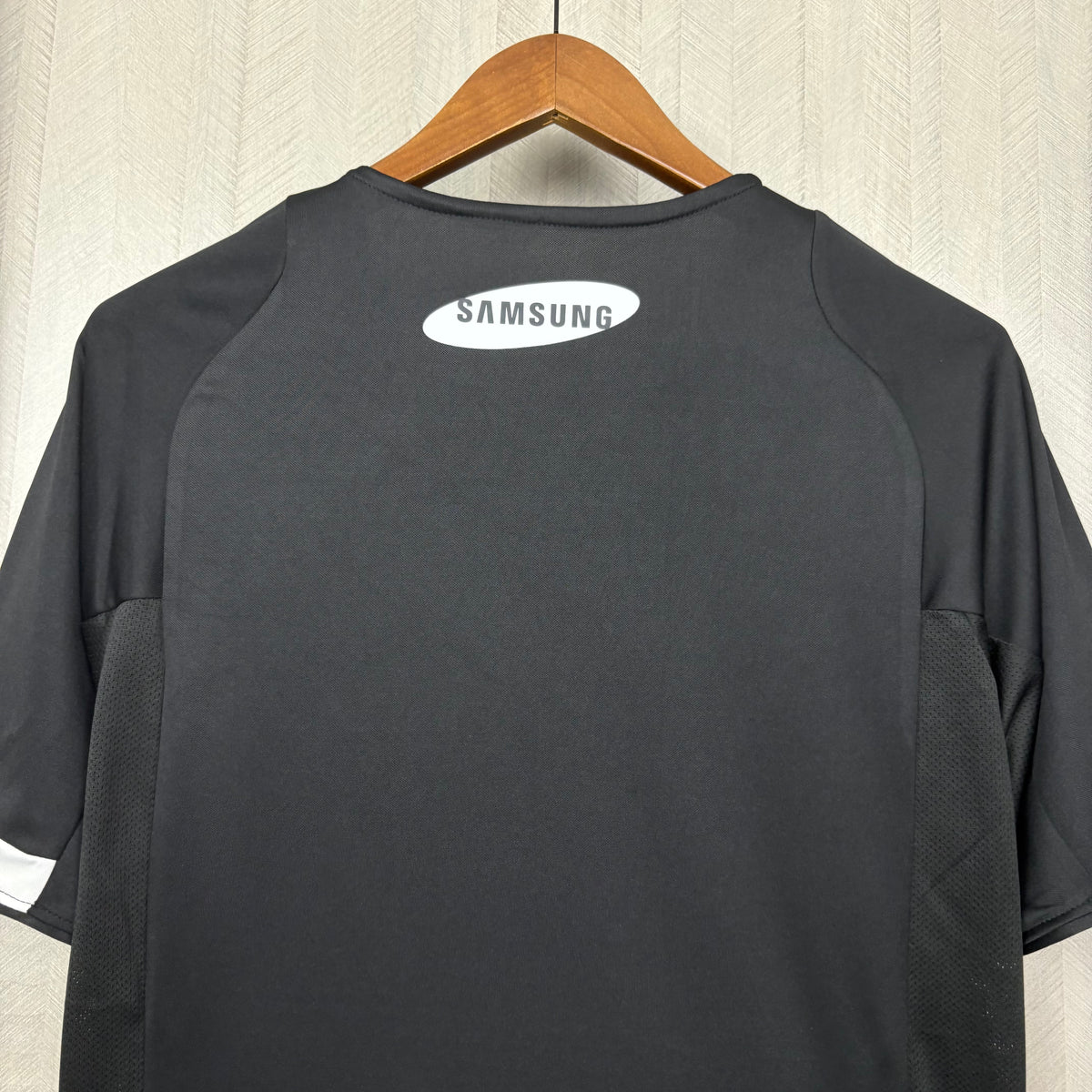 Camisa Retrô do Corinthians Away 2005/06 Torcedor