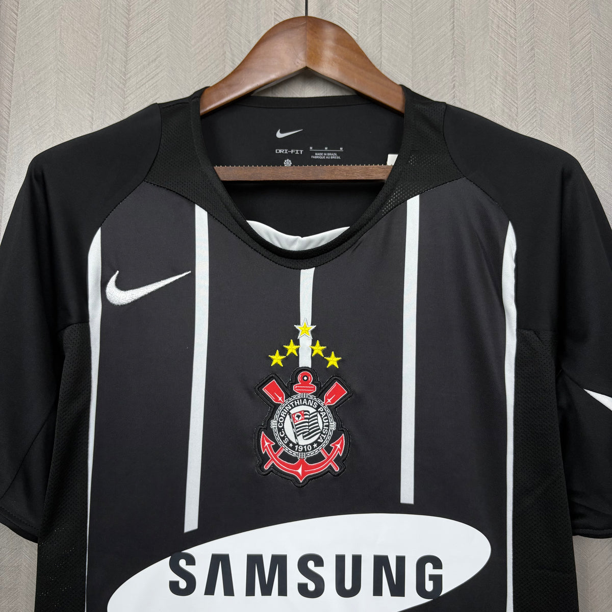Camisa Retrô do Corinthians Away 2005/06 Torcedor