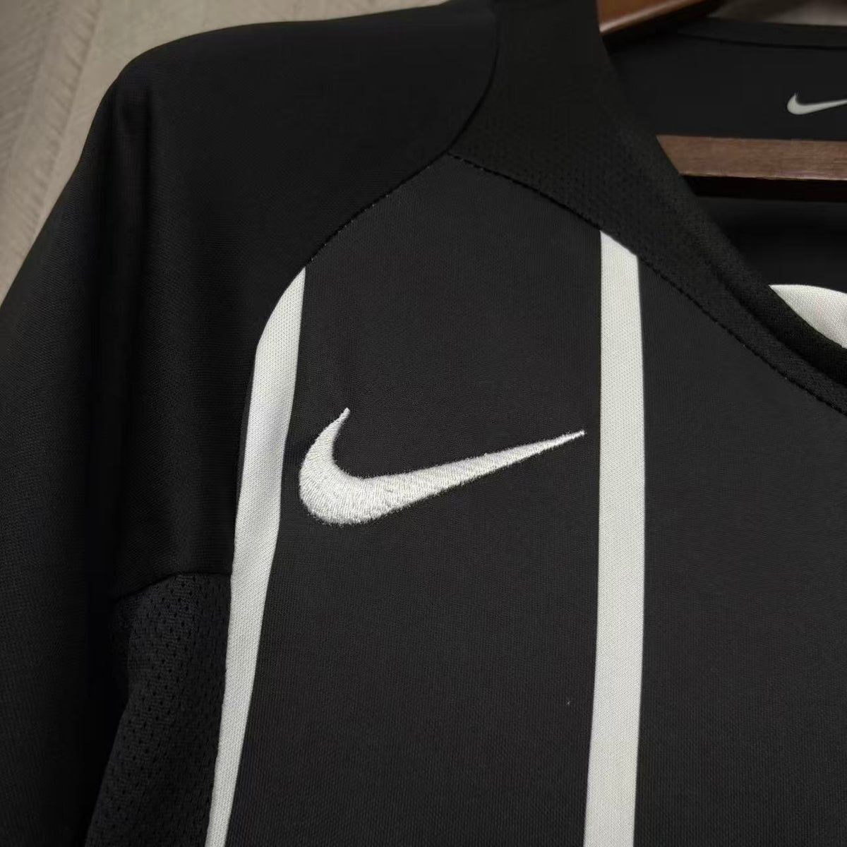 Camisa Retrô do Corinthians Away 2005/06 Torcedor