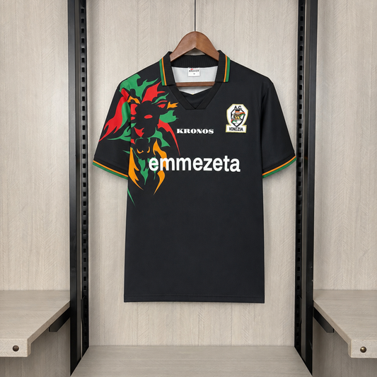 Camisa Retrô do Venezia Home 1998/99 Torcedor