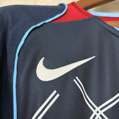 Camisa Retrô Manga Longa do Atlético de Madrid Away 2004 Torcedor