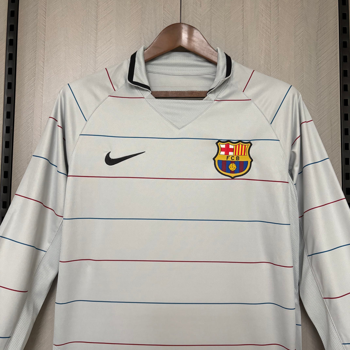 Camisa Retrô Manga Longa do Barcelona Away 2003/04 Torcedor