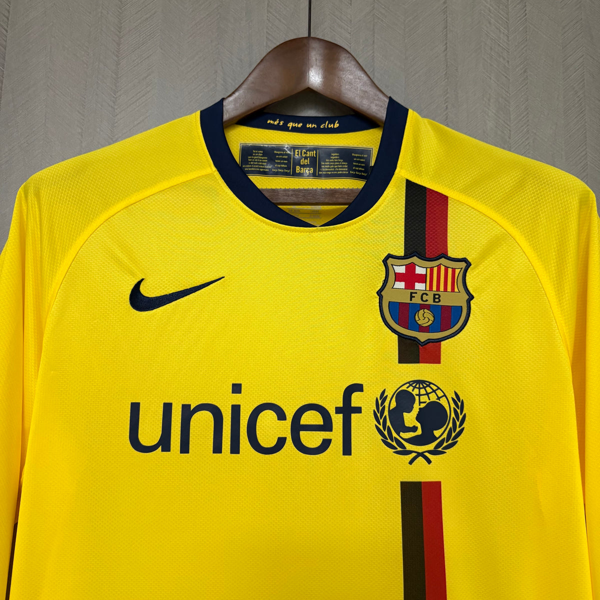 Camisa Retrô Manga Longa do Barcelona Away 2008/09 Torcedor