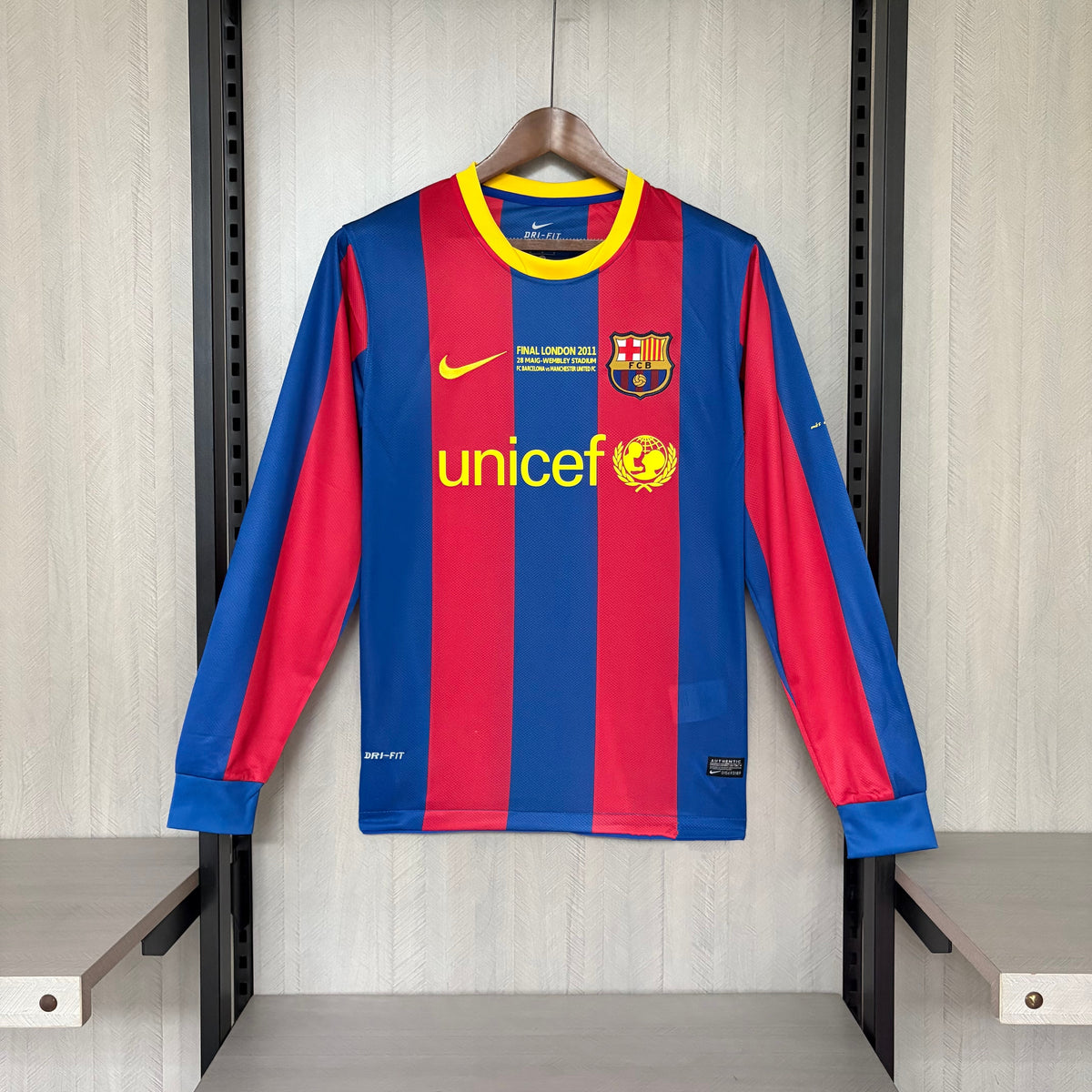 Camisa Retrô Manga Longa do Barcelona Home 2010/11 Torcedor