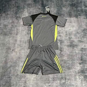 Conjunto Infantil Manchester United 2025/26