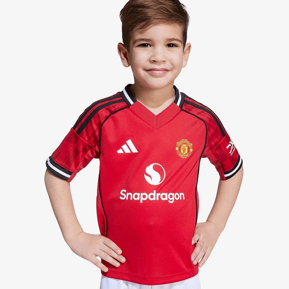 Conjunto Infantil Adidas Manchester United 2025/26 Torcedor - DA Sports Oficial