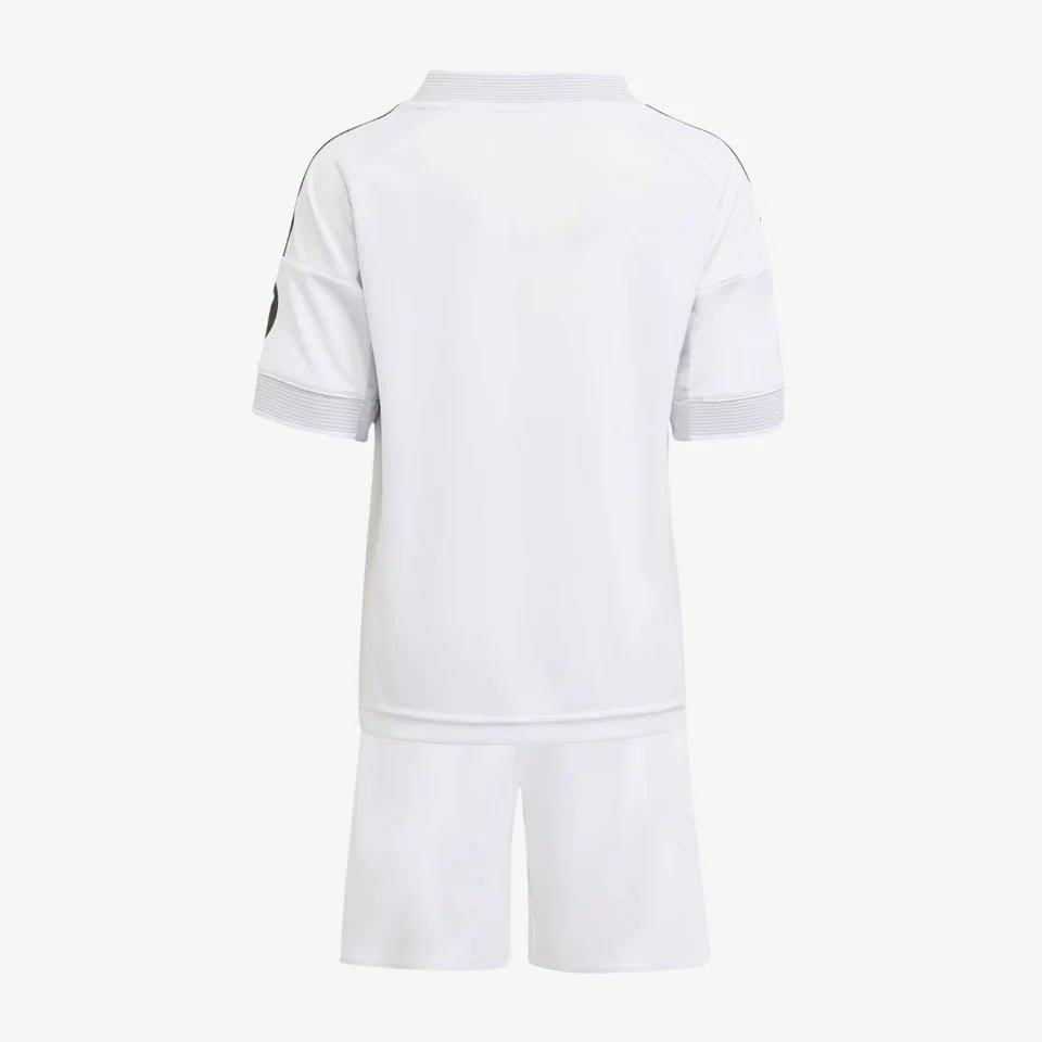 Conjunto Infantil adidas Real Madrid 2025/26 I - DA Sports Oficial