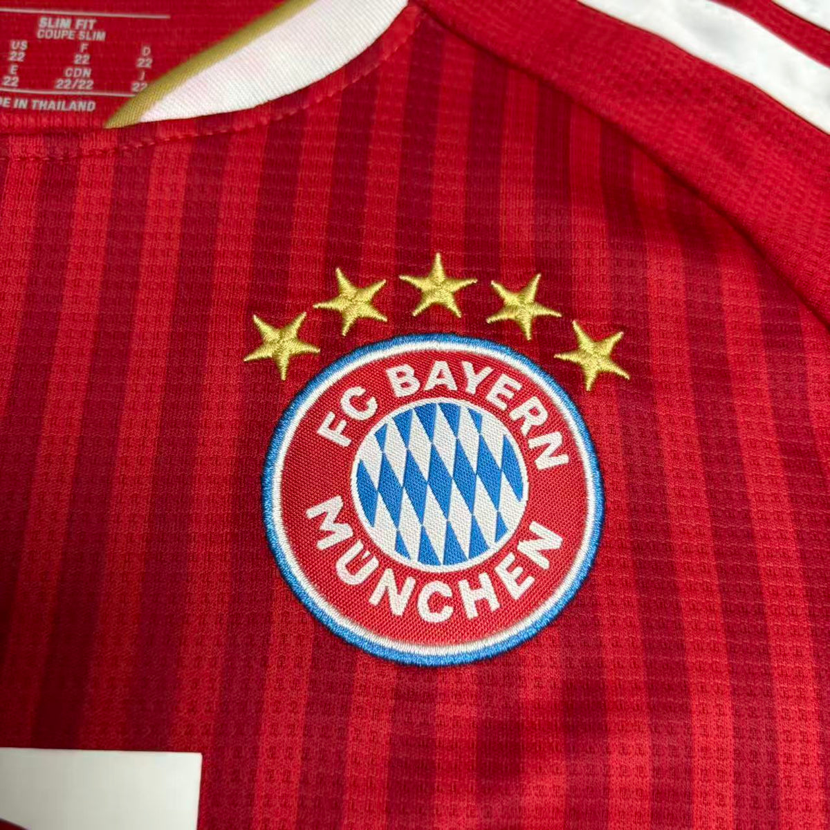 Conjunto Infantil do Bayern de Munique Home 2026/27