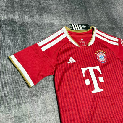 Conjunto Infantil do Bayern de Munique Home 2026/27