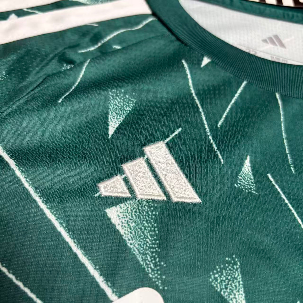 Conjunto Infantil do Liverpool Goleiro 2026/27