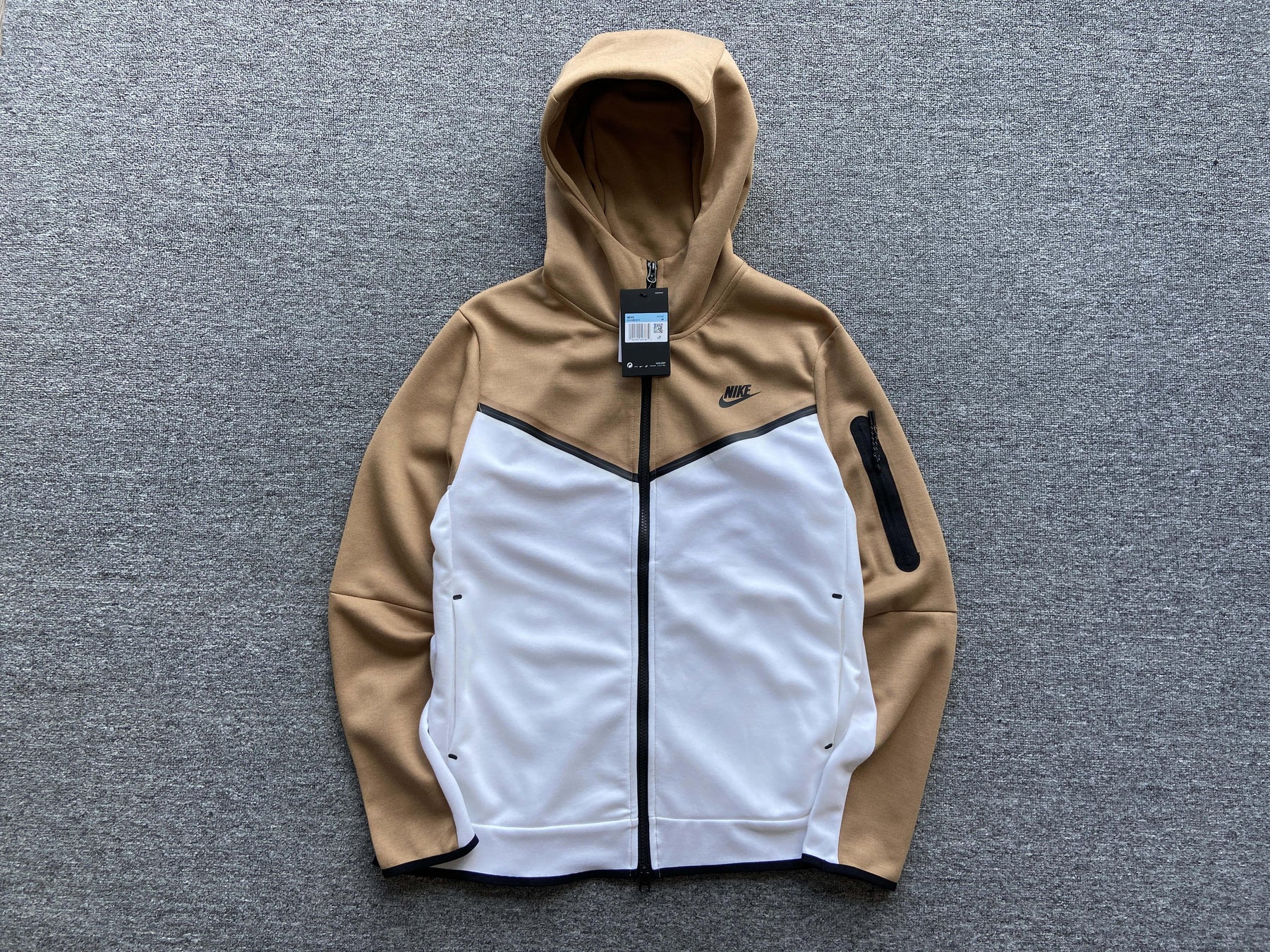 Conjunto Tech Fleece Nike - Bege/Branco - DA Sports Oficial