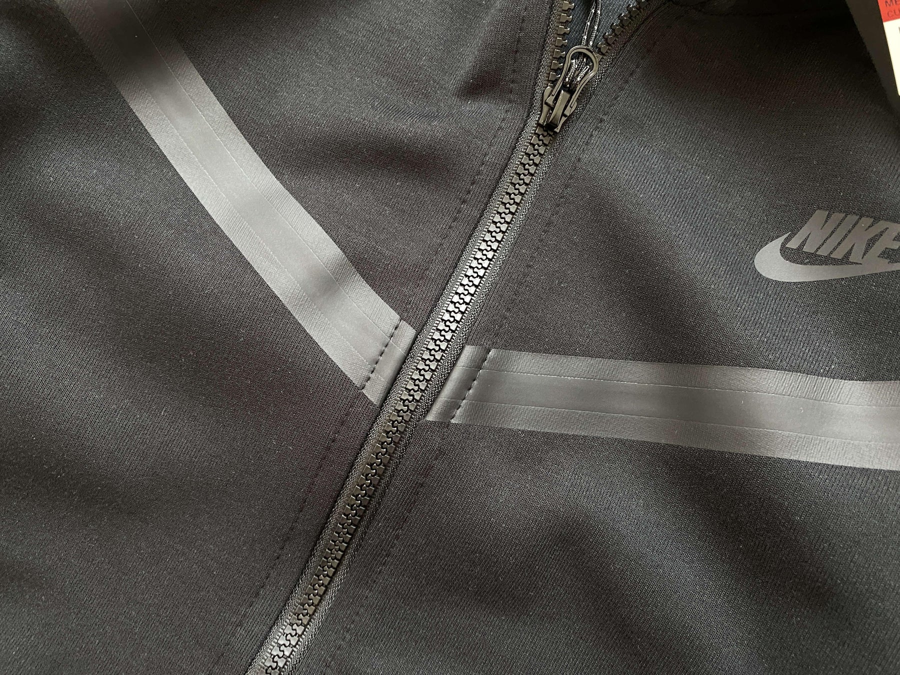Conjunto Tech Fleece Nike - Preto - DA Sports Oficial