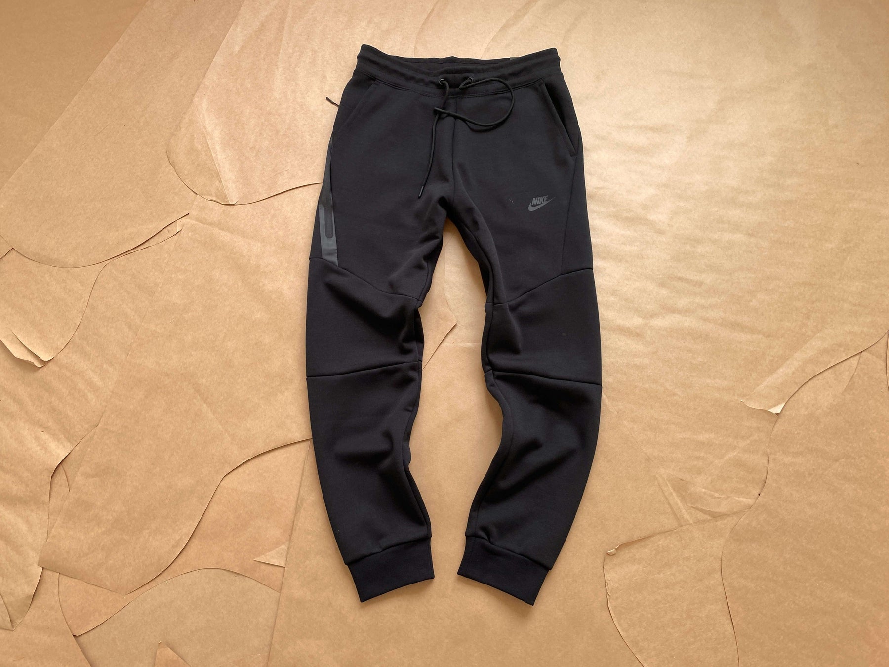 Conjunto Tech Fleece Nike - Preto - DA Sports Oficial
