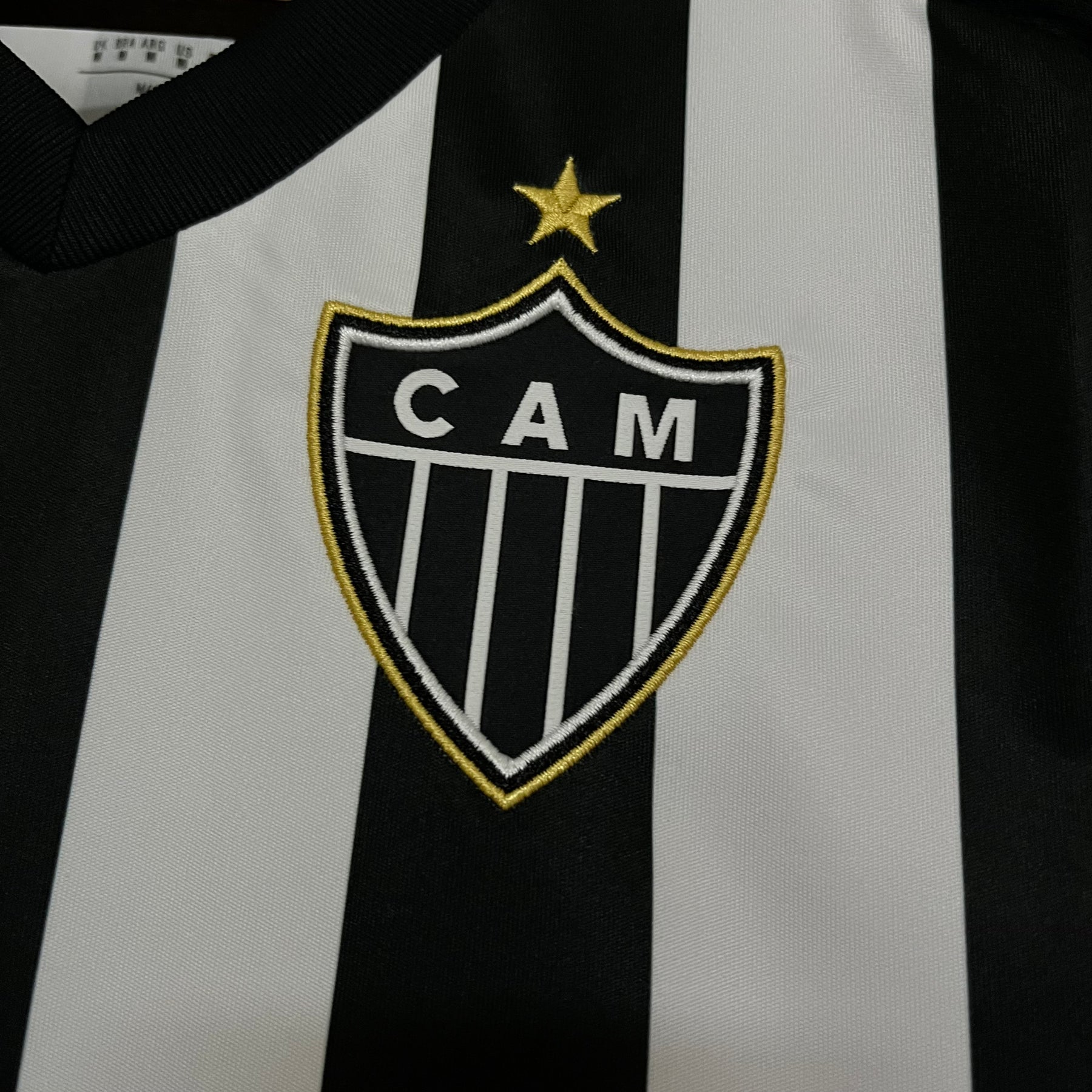 Camisa 1 Atlético MG 25/26 Preta e branca - Feminina