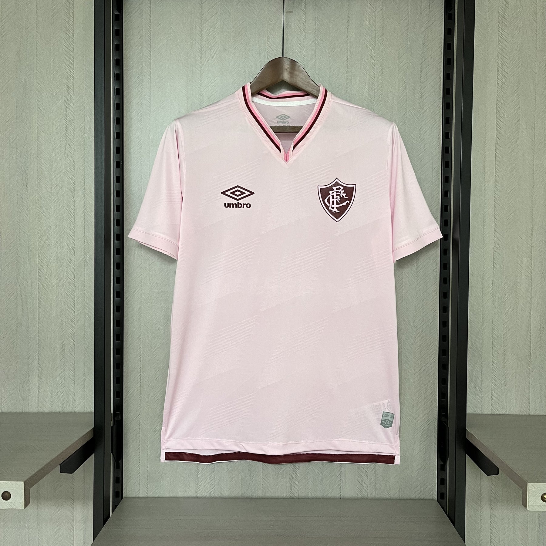 Camisa do Fluminense outubro rosa