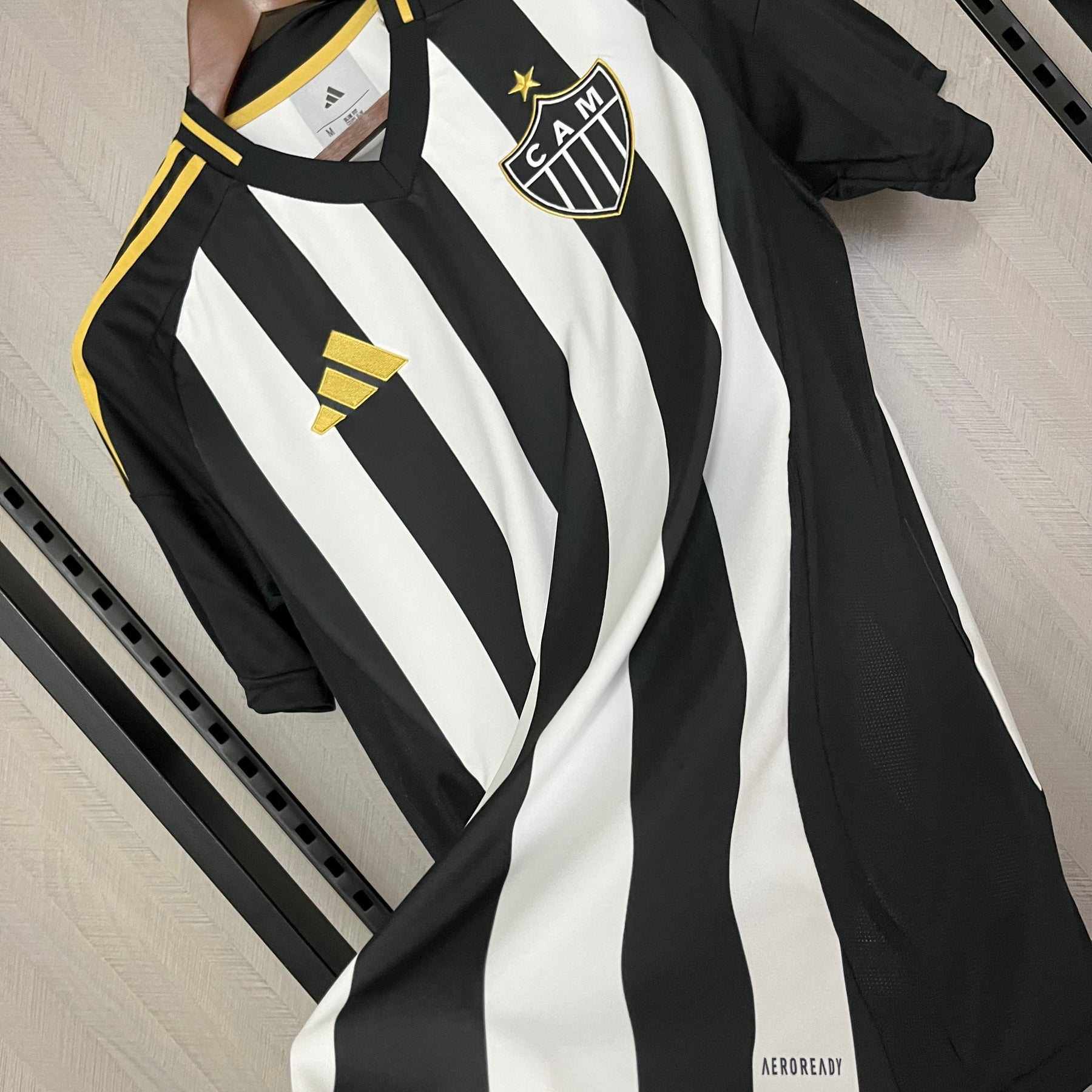 Camisa 1 Atlético MG 25/26 Preta e branca