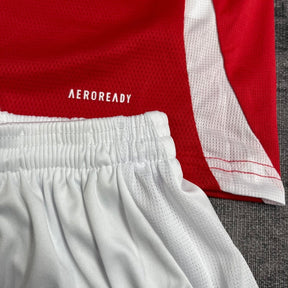 Conjunto Infantil Internacional 2025/26