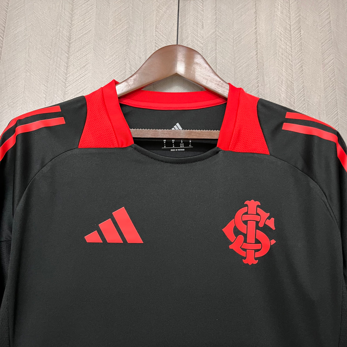 Camisa Adidas Internacional Treino 2025 Preta