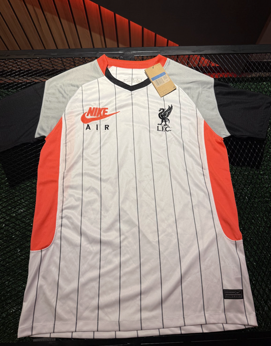 [PRONTA ENTREGA] Camiseta Liverpool AIR MAX 21/22 Nike