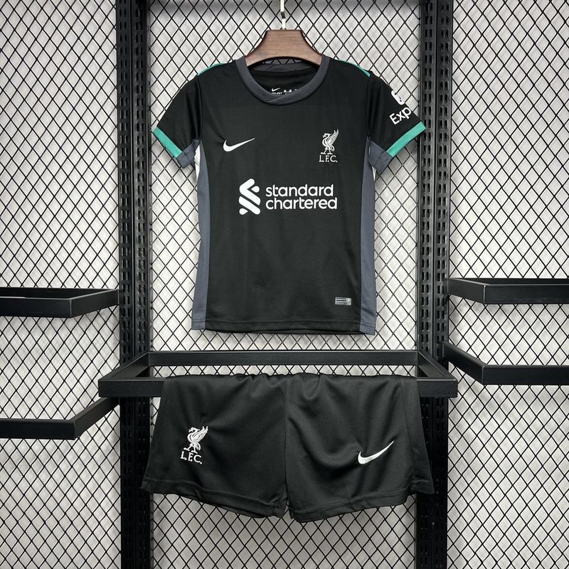 Kit Infantil Liverpool Home 24/25 - Preto - DA Sports Oficial