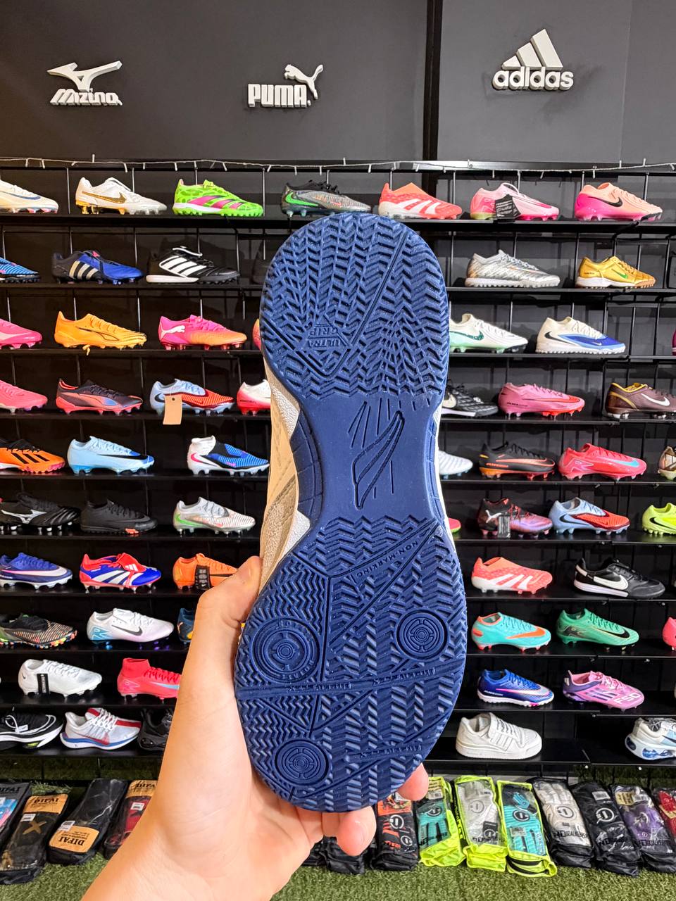 Chuteira Futsal Penalty Max 400 IC - DA Sports