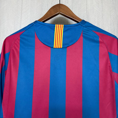 Camisa Retrô Manga Longa do Barcelona Home 2005/06 Torcedor