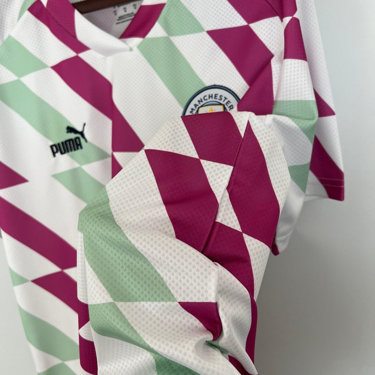 Camisa Manchester City Treino 23/24 - DA Sports Oficial