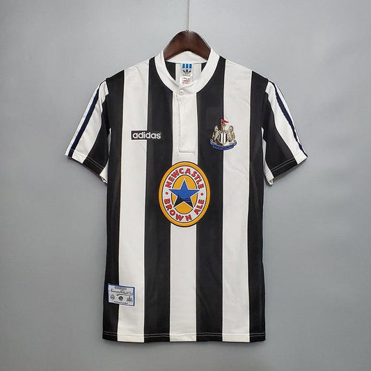 Camisa Newcastle Retrô 1995/1997 Preta e Branca - Adidas - DA Sports Oficial