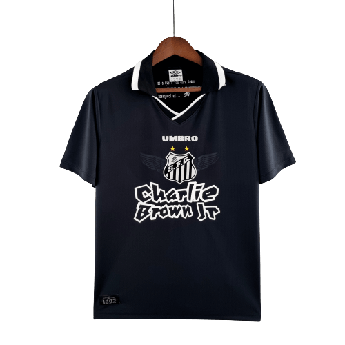 Camisa Santos Charlie Brown Jr. Dias de Glória - Umbro Masculina - Preta - DA Sports Oficial