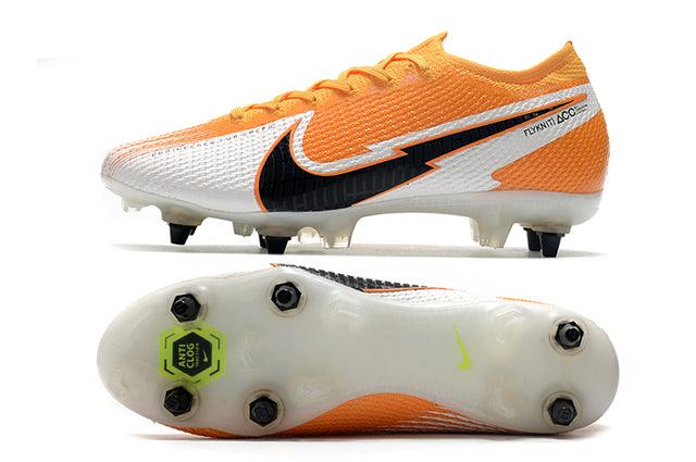 Chuteira Campo Nike Mercurial Vapor 13 Elite SG-PRO Anti Clog Branco e Laranja - DA Sports Oficial