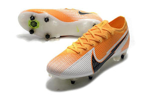 Chuteira Campo Nike Mercurial Vapor 13 Elite SG-PRO Anti Clog Branco e Laranja - DA Sports Oficial