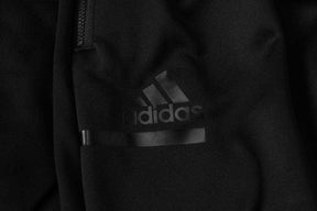 Conjunto Real Madrid 21/22 Preto - Adidas - Com Fecho e Capuz - DA Sports Oficial